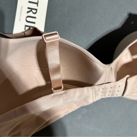 True & Co Women's Freewire Lightly Lined Mesh Bra In Dulce/ Nude Size L NEW - Picture 11 of 12